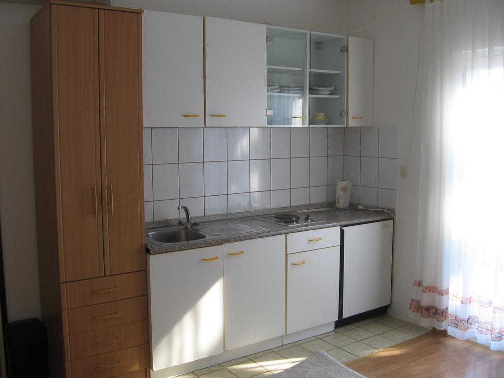 Apartment Marjanovic Bol